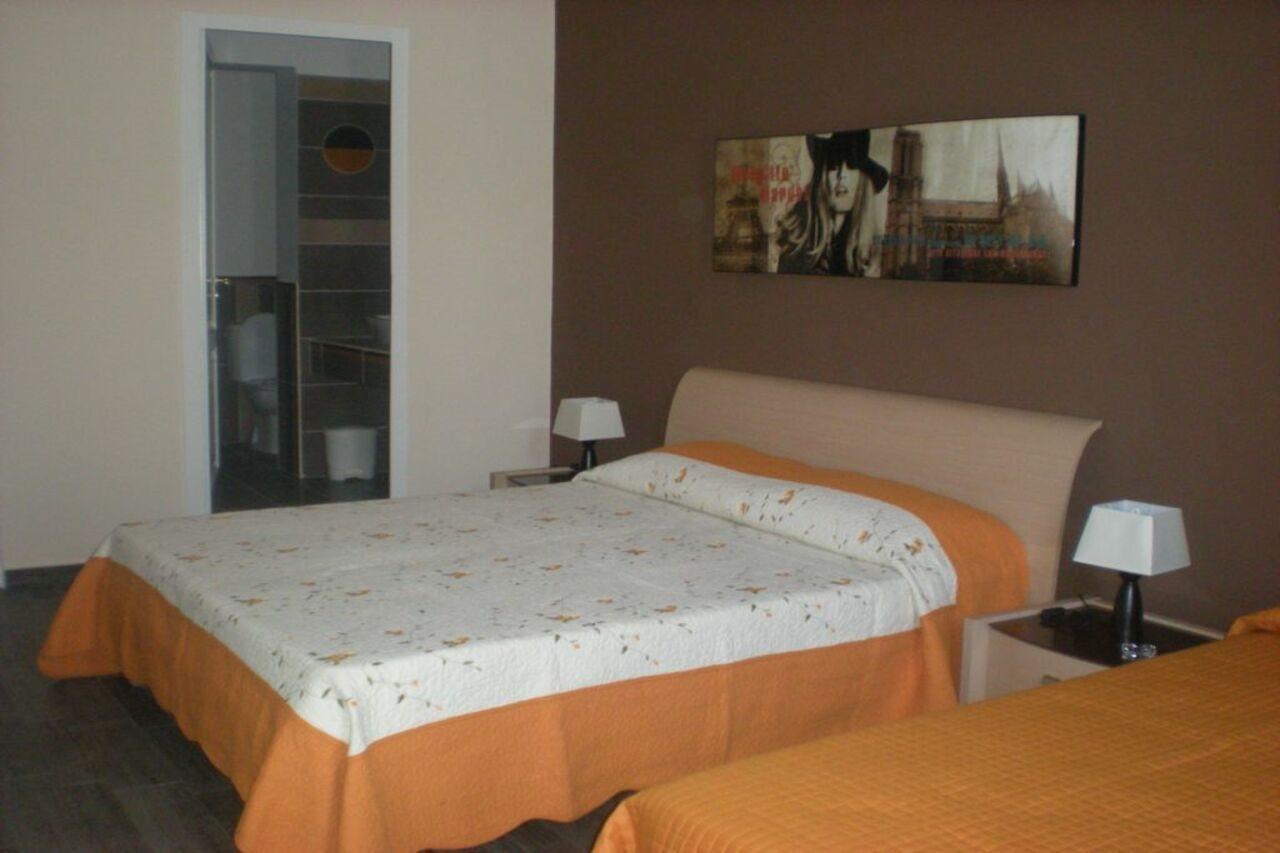 Le 3 B Bed & Breakfast Catania Luaran gambar